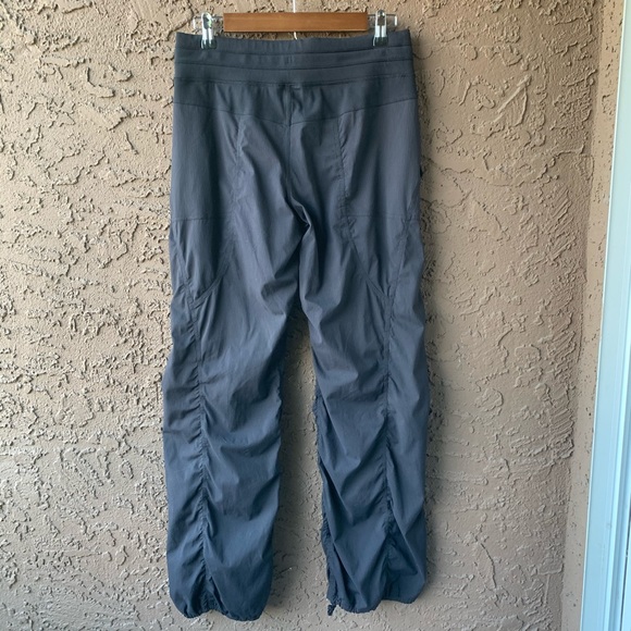 SOLD LULULEMON Dance Studio Pants unlined 34” - Picture 7 of 9
